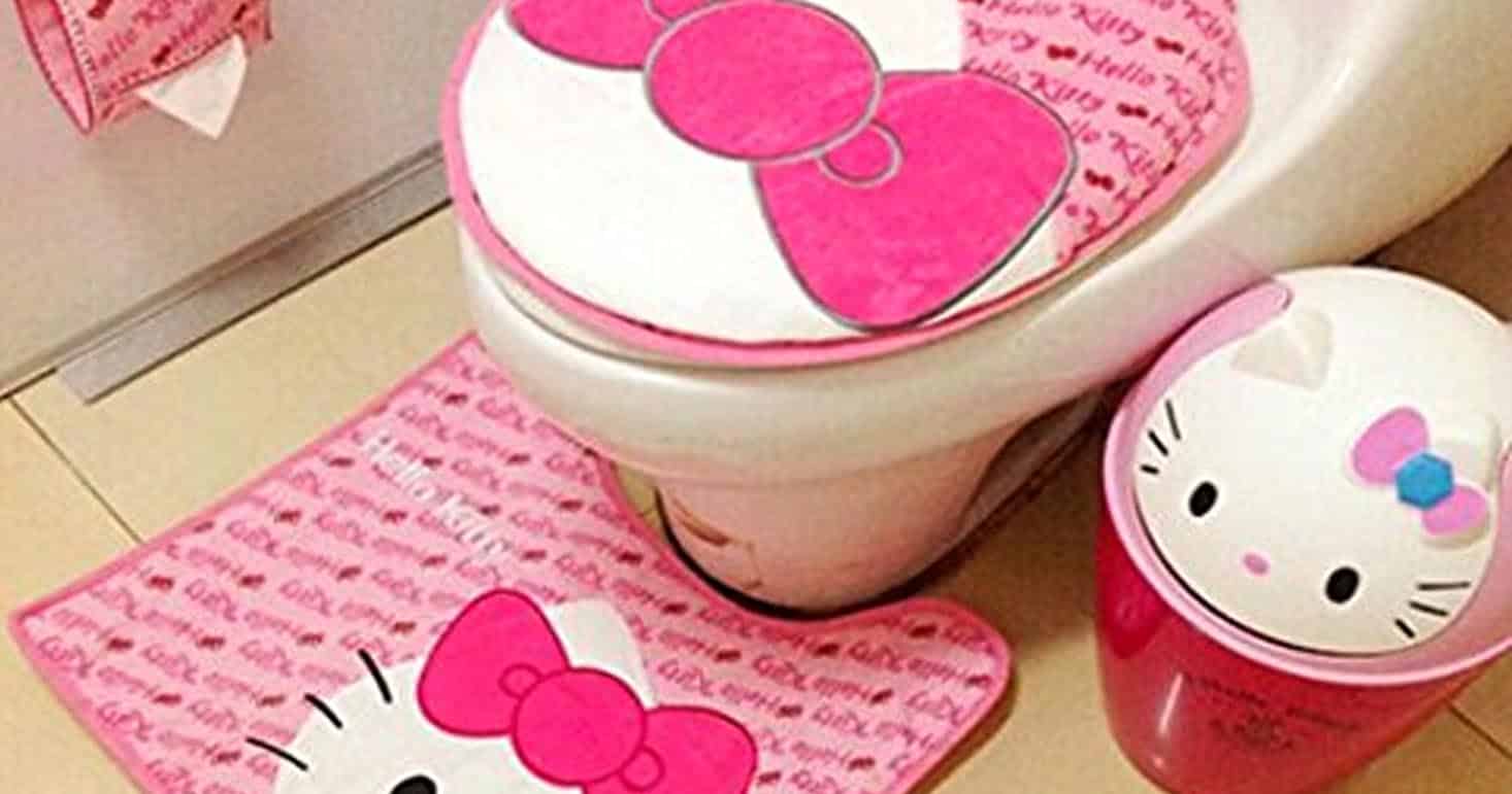 Hello Kitty Toilet Set