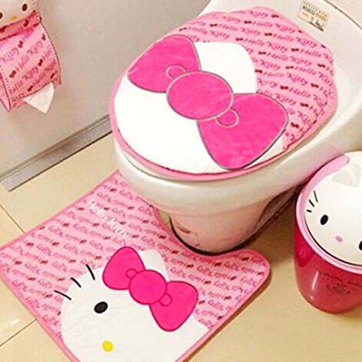 Hello Kitty Toilet Set