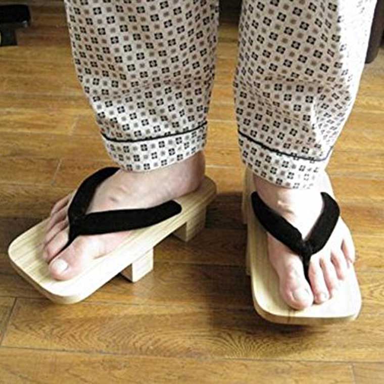 Japanese-Geta-Sandals.jpg