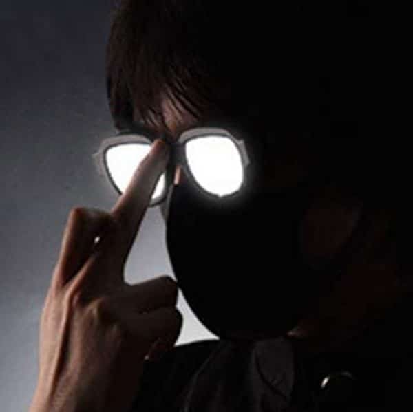 Anime Glasses Glare Meme - catwalktips
